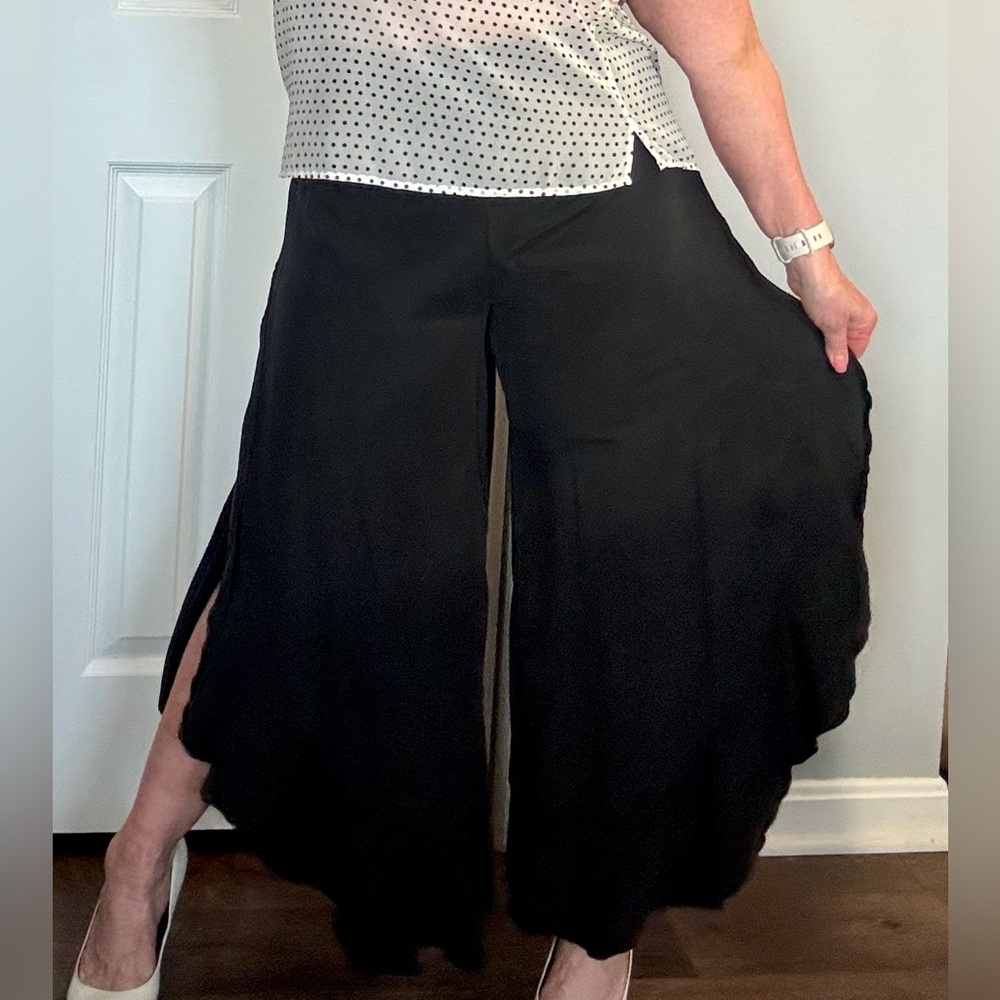 Elevenses by Anthropologie Black Waterfall Ruffle Pants with Side Slits Size 12 - Picture 15 of 16